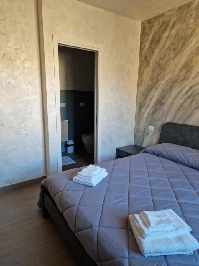 Piazza Duomo Hotel Tuscania Exterior photo